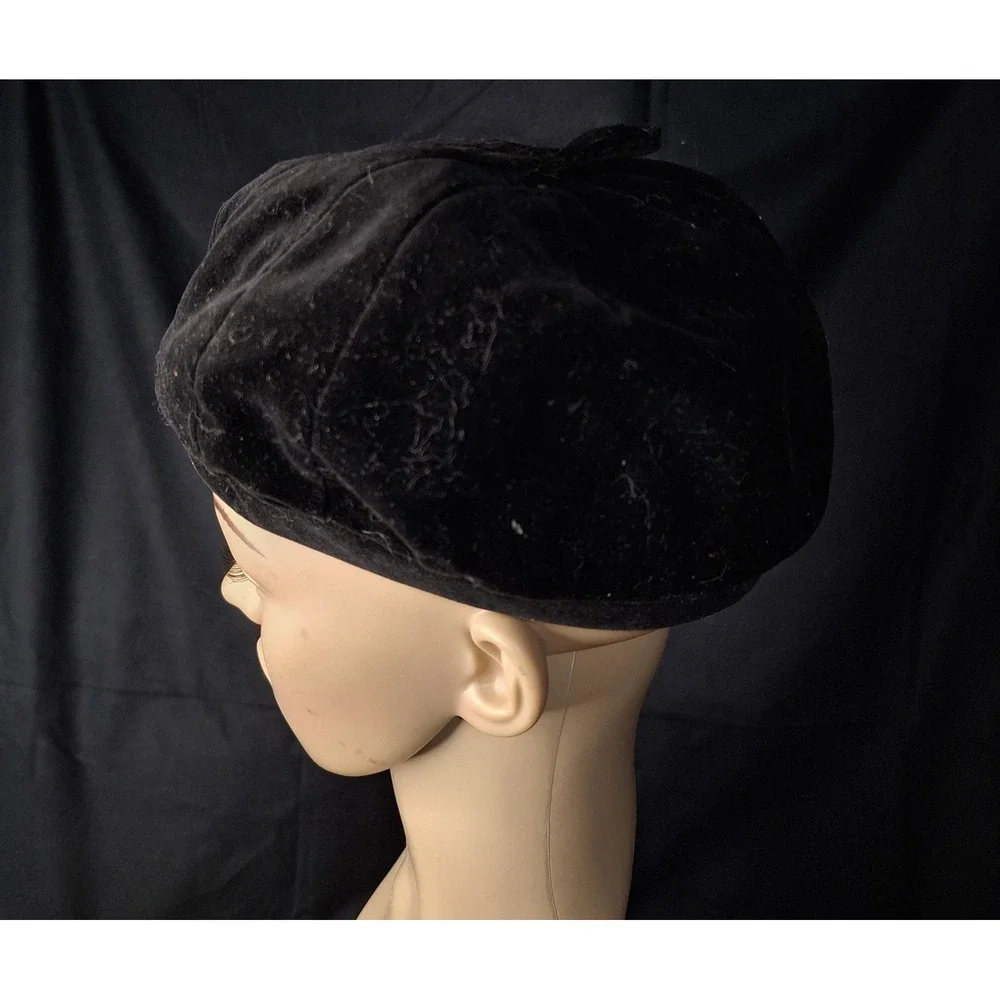 Vintage Black Velvet Beret Hat Union Made United Hatters Millinery Size 21 - Picture 4 of 8
